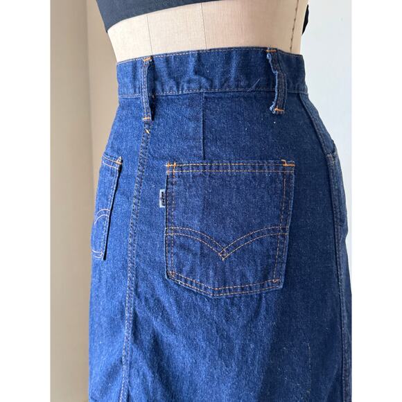 Vintage 1970s Levi’s Big E Denim Mini Skirt - Picture 4 of 5